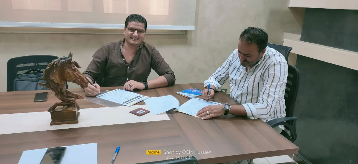 الاستوديو 21